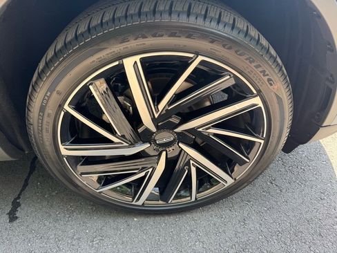 New 2025 Lincoln Aviator Reserve w/ Equipment Group 201A image 9