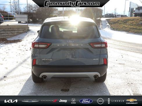 Certified 2023 Ford Escape Active w/ Tech Pack #2 image 6