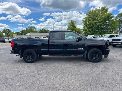 Used 2018 Chevrolet Silverado 1500 LT w/ Midnight Edition