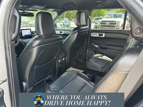 Used 2020 Ford Explorer Limited RWD image 24