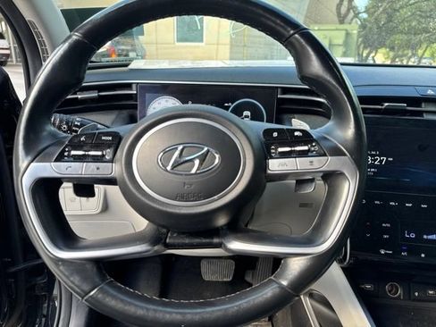 Used 2022 Hyundai Tucson Limited w/ Cargo Package FWD image 9