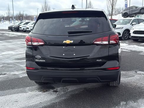 Used 2023 Chevrolet Equinox LS w/ LS Convenience Package image 7