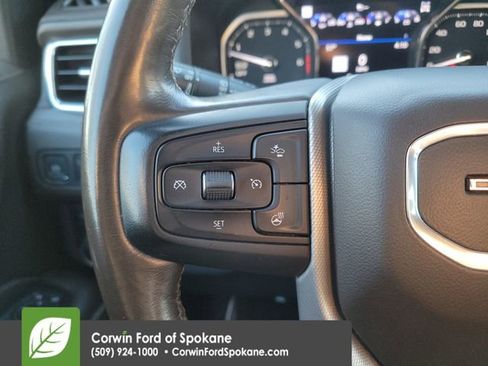 Used 2021 GMC Yukon XL Denali w/ Denali Premium Package AWD/4WD image 30