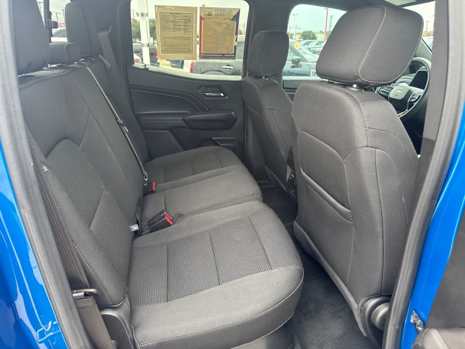 Used 2024 Chevrolet Colorado LT w/ LT Convenience Package AWD/4WD image 20