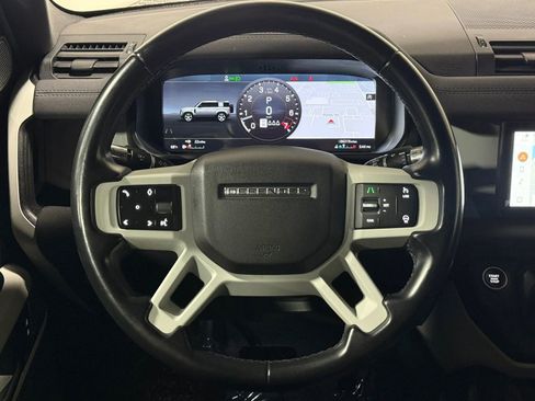 Used 2022 Land Rover Defender 110 S AWD/4WD image 28