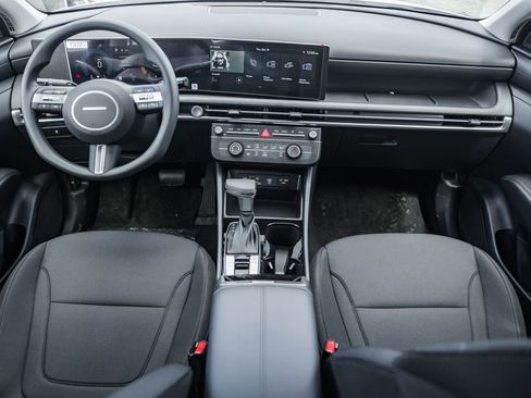 New 2026 Hyundai Tucson SE image 13