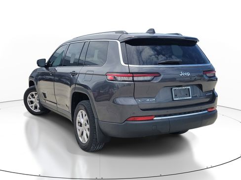 Used 2021 Jeep Grand Cherokee L Limited w/ MOPAR Finishing Package AWD/4WD image 4