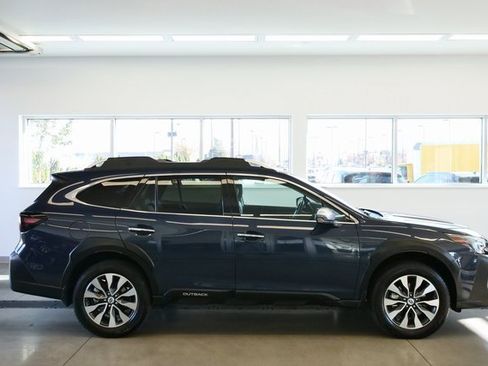 Used 2023 Subaru Outback Touring XT w/ Popular Package #2 image 7
