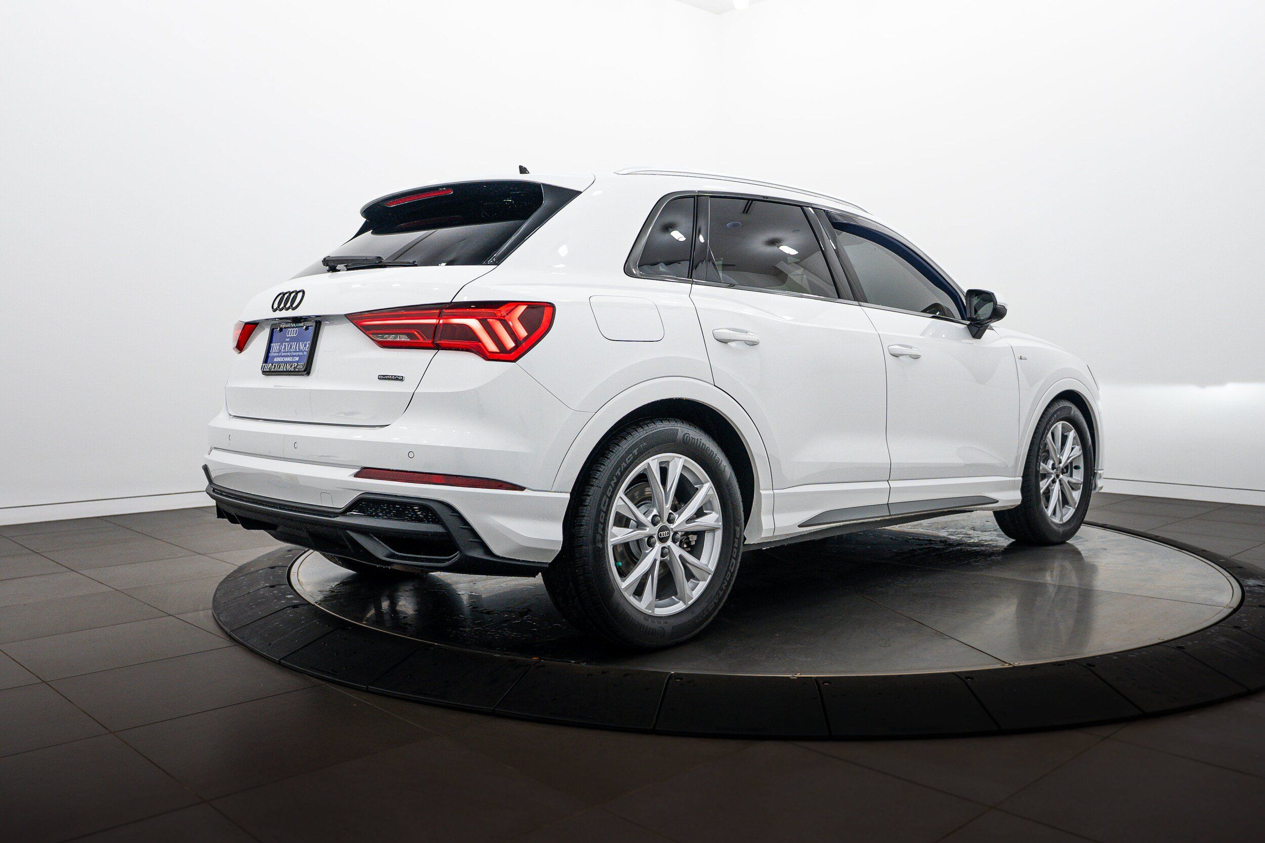 Used 2024 Audi Q3 2.0T Premium Plus AWD/4WD image 4