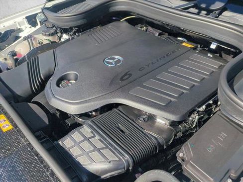 New 2026 Mercedes-Benz GLE 450 4MATIC image 17