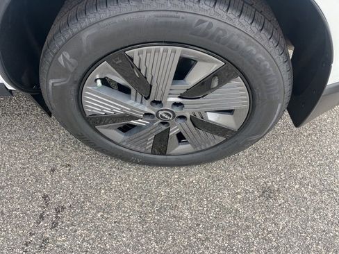 New 2025 Nissan Murano SL image 33