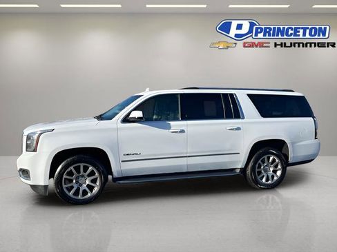 Used 2019 GMC Yukon XL Denali AWD/4WD image 4