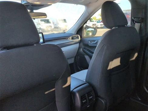 Used 2023 Ford Escape Active image 19