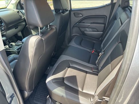 Used 2022 GMC Canyon AT4 w/ Trailering Package AWD/4WD image 16