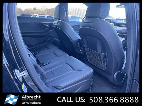 Used 2025 Audi Q7 3.0T Premium Plus image 18