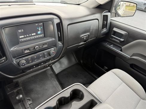 Used 2018 Chevrolet Silverado 2500 W/T w/ WT Fleet Convenience Package AWD/4WD image 9