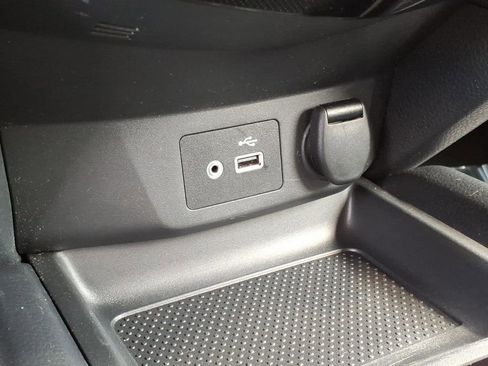 Used 2019 Nissan Rogue SV AWD/4WD image 21
