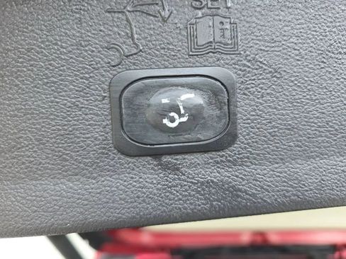 Used 2017 Ford Escape SE w/ Equipment Group 201A FWD image 49