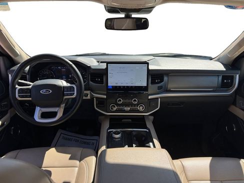 Certified 2024 Ford Expedition Max XLT image 12
