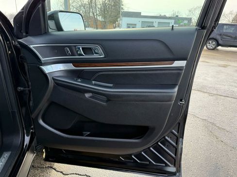 Used 2016 Ford Explorer Limited w/ Equipment Group 301A image 26