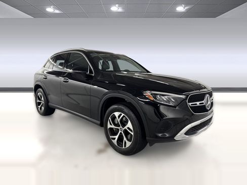Certified 2025 Mercedes-Benz GLC 350e 4MATIC image 7