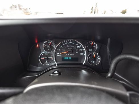Used 2024 Chevrolet Express 2500 Work Van w/ Driver Convenience Package image 12