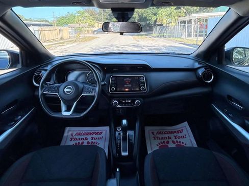 Used 2020 Nissan Kicks SR image 7