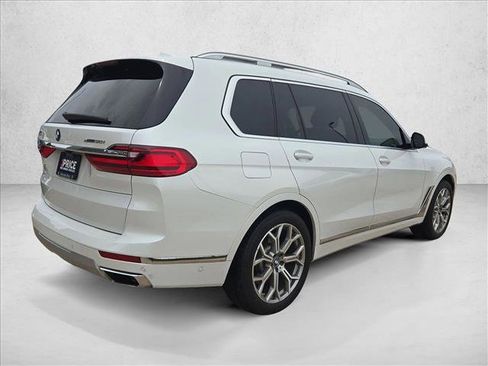 Used 2019 BMW X7 xDrive50i w/ Premium Package AWD/4WD image 4