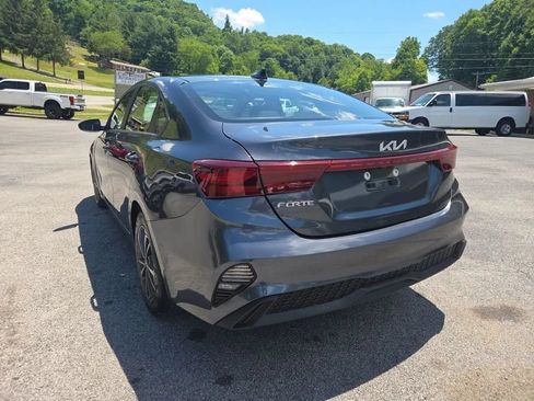 Used 2023 Kia Forte LXS FWD image 6