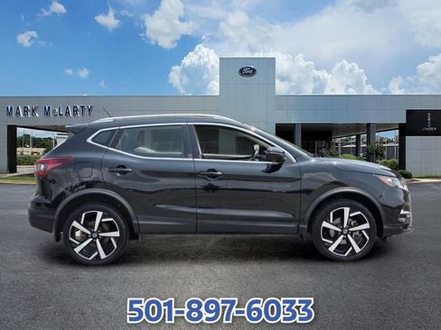 Used 2020 Nissan Rogue Sport SL FWD image 6
