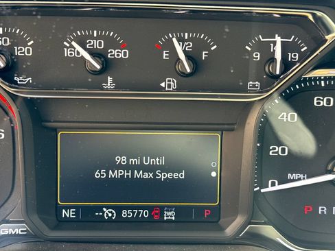 Used 2021 GMC Sierra 1500 Elevation w/ Preferred Package AWD/4WD image 15