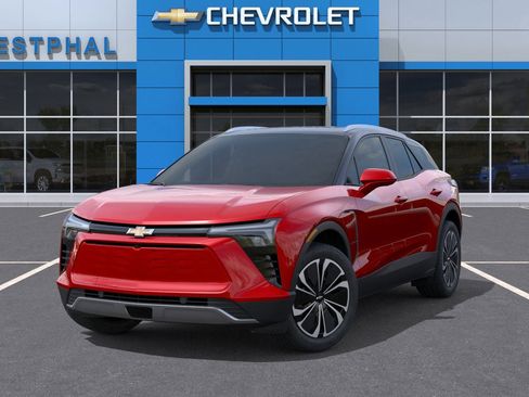 New 2025 Chevrolet Blazer EV LT image 30