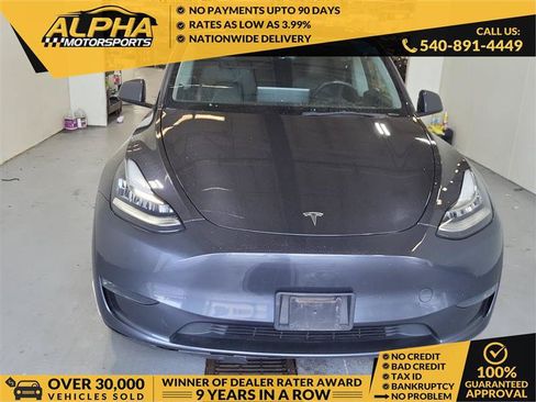 Used 2023 Tesla Model Y AWD image 1
