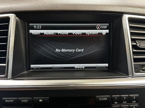 Used 2013 Mercedes-Benz ML 350 4MATIC image 34