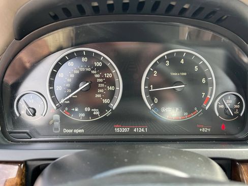 Used 2013 BMW 740Li xDrive AWD/4WD image 35