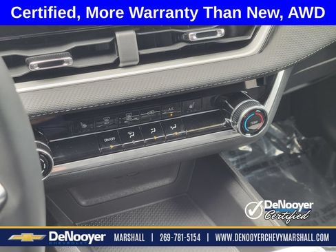 Used 2026 Chevrolet Equinox LT AWD/4WD image 20