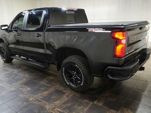 Used 2021 Chevrolet Silverado 1500 LT Trail Boss w/ Convenience Package II AWD/4WD image 7