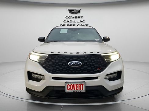 Used 2020 Ford Explorer ST w/ ST Street Pack image 2