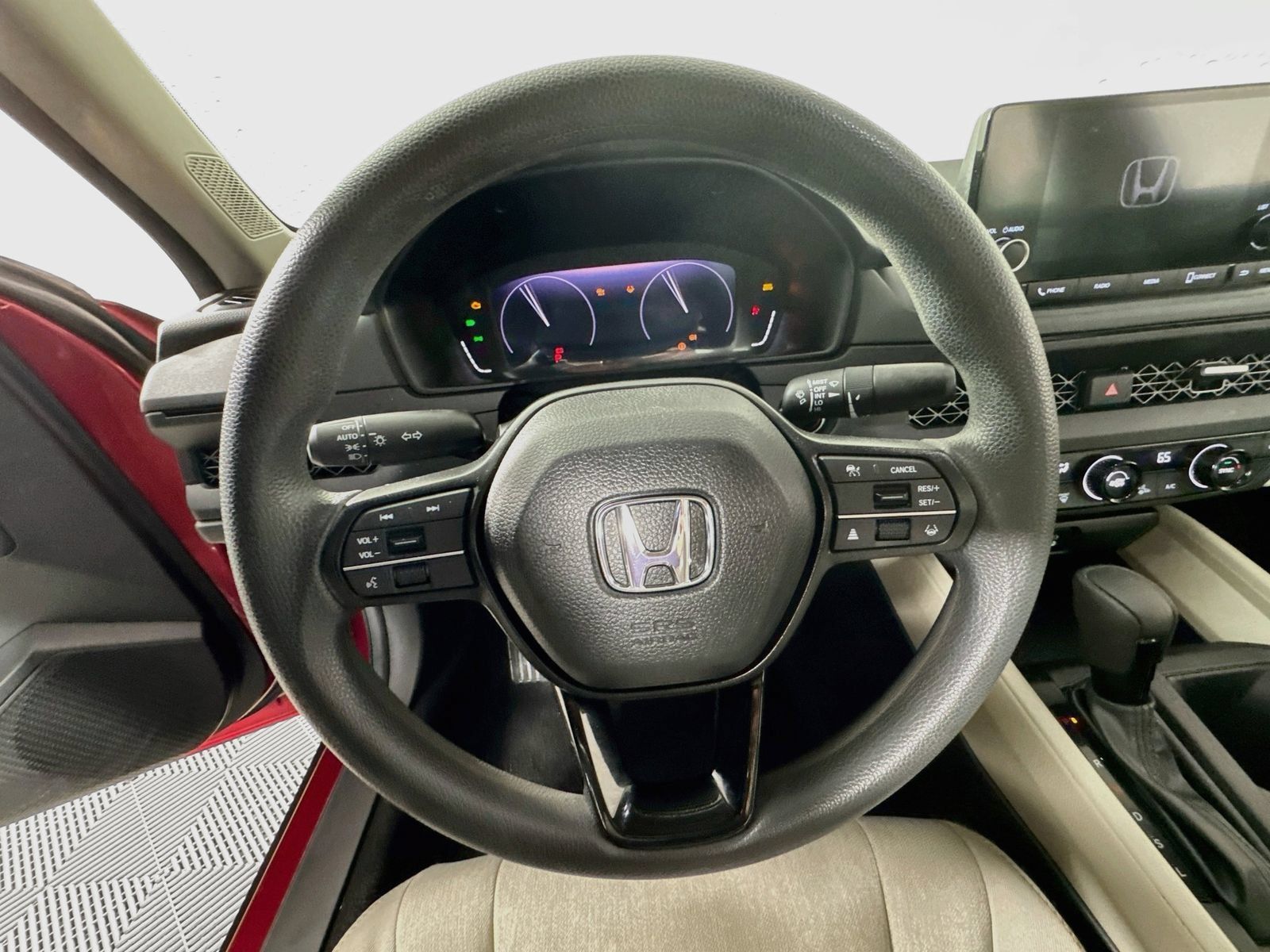Certified 2023 Honda Accord EX image 12