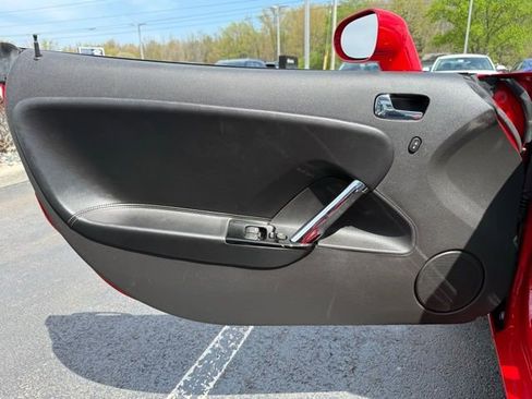 Used 2008 Saturn Sky Red Line RWD image 13