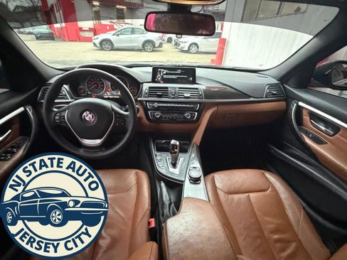 Used 2016 BMW 328d xDrive Sedan AWD/4WD image 4
