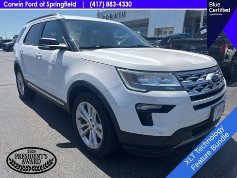 Used 2019 Ford Explorer XLT w/ Equipment Group 202A AWD/4WD image 3