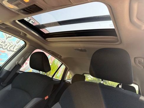 Used 2016 Subaru Crosstrek 2.0i Premium w/ Moonroof Package AWD/4WD image 16