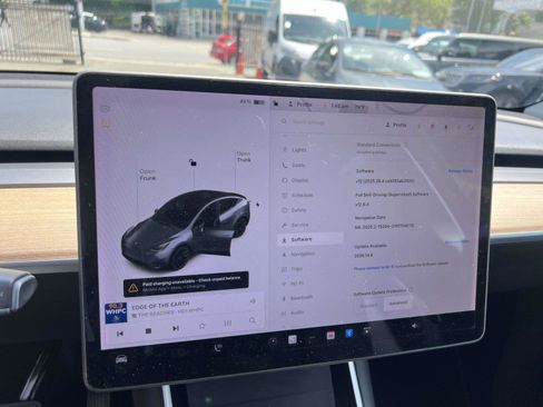 Used 2020 Tesla Model Y Long Range AWD/4WD image 30