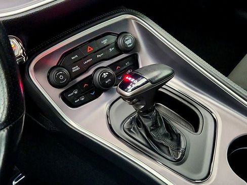 Used 2019 Dodge Challenger R/T Scat Pack RWD image 16