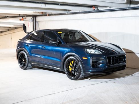 Certified 2024 Porsche Cayenne Turbo GT AWD/4WD image 7