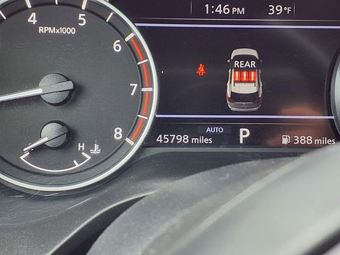 Used 2024 Nissan Rogue S image 15