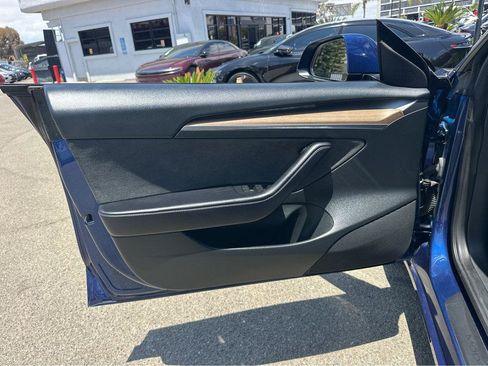 Used 2023 Tesla Model 3 Standard Range RWD image 15
