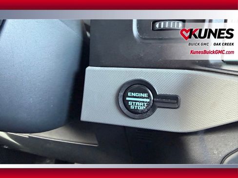 Used 2023 Ford Bronco Badlands w/ Sasquatch Package image 28