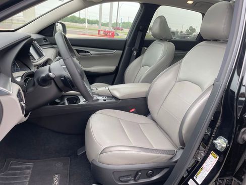 Used 2023 INFINITI QX50 Luxe FWD image 11